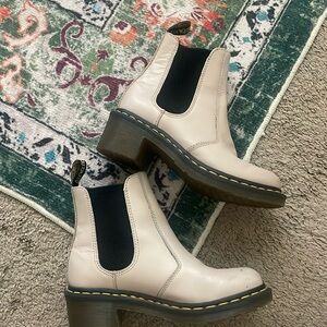 Doc martens Chelsea boots cream